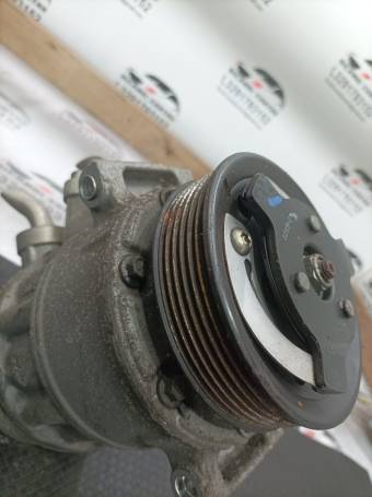 AIR CONDITIONING COMPRESSOR VOLKSWAGEN GOLF 6 MK6 R134a 1K0820808B D19