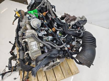 MOTORE COMPLETO 1ND-TV 1.4D 66Kw 90CV TOYOTA AURIS 2016 190000N120 T9