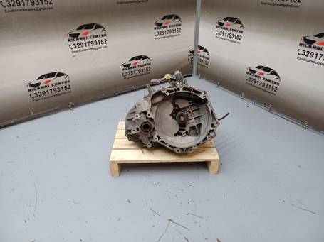  MANUAL GEARBOX 6M OPEL INSIGNIA 1.8 PETROL A18XER 55562850 RATIO 4.18 1G
