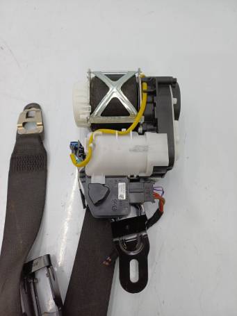 SEAT BELT FRONT LEFT MERCEDES E220 W213 2019 A2138600601 YB2