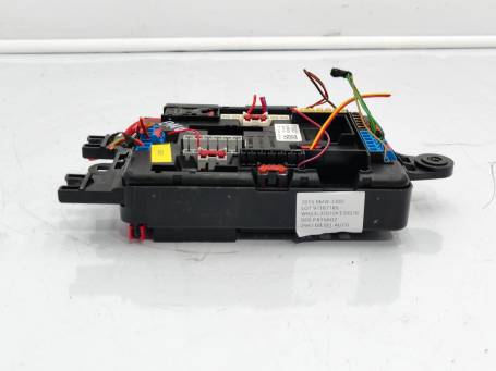3.0D BMW F87 F31 2015 POSTER POWER DISTRIBUTOR FUSE BOX 9337881 BJ5
