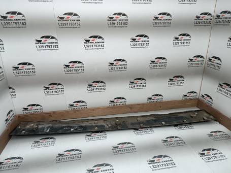  LAND ROVER DISCOVERY 2013 F3 LOWER REAR TAILGATE MOULDING