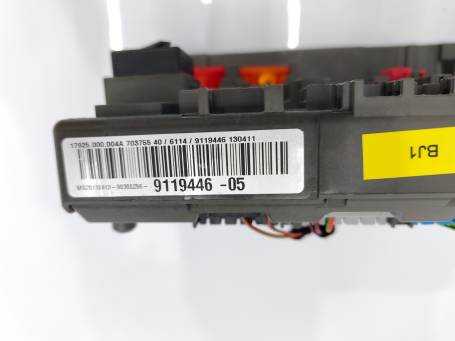 FRONT POWER DISTRIBUTOR FUSE BOX BMW 116D E87 2011 911944605 BJ1