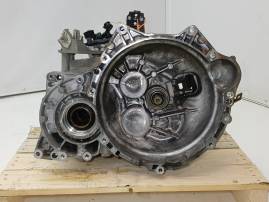 MANUAL GEARBOX 6M D4HA 4300024BB0 2.0D EUR6 100Kw 4x4 136CV KIA SPORTAGE 2017 7L