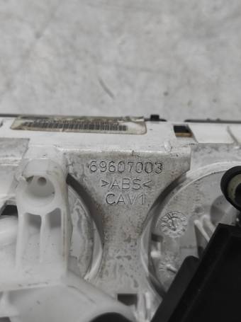 COMANDI CLIMA ARIA CONDIZIONATA FORD FOCUS 7M5T-19980-AB 69607332 DA4