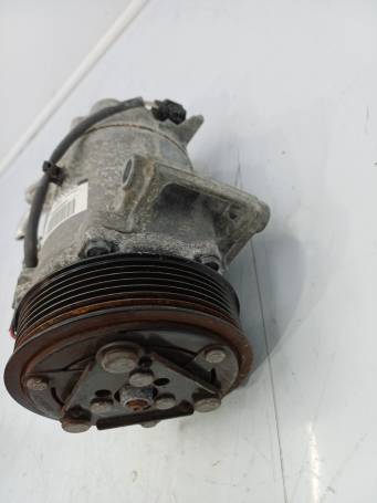 AIR CONDITIONING COMPRESSOR 1.0B RENAULT RENAULT CLIO V 926008955R A1