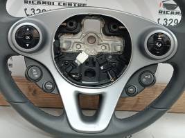 VOLANTE MULTIFUNZIONE IN PELLE NERO SMART FORFOUR 2018 A4534603500 B1