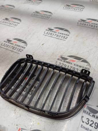 FRONT GRILLE RIGHT BMW 1 SERIES E87 E87 LCI E81 51137077130 7077130 C5