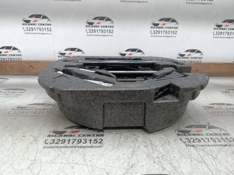 KIT EMERGENZA ATTREZZI SOLLEVATORE RUOTA JAGUAR XF 2015 8X2317080BC BC6