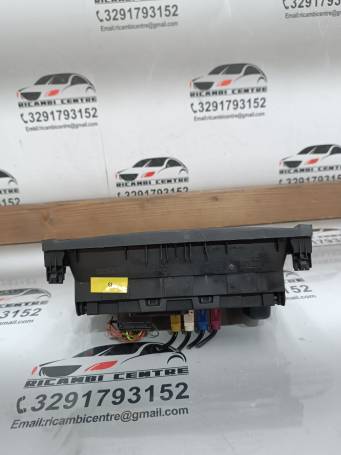  MULTIFUNCTIONAL DISPLAY ON-BOARD COMPUTER RENAULT TRAFIC 2012 8200933925 I3