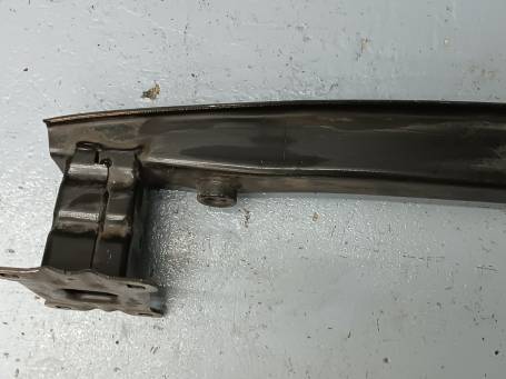 RINFORZO TRAVERSA PARAURTI SUPPORTO POSTERIORE AUDI Q2 2017 81A807309A I11