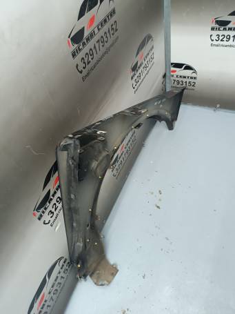 PARAFANGO ANTERIORE SX LAND ROVER DISCOVERY 2013 SW LR056240 AH2216016AB C15