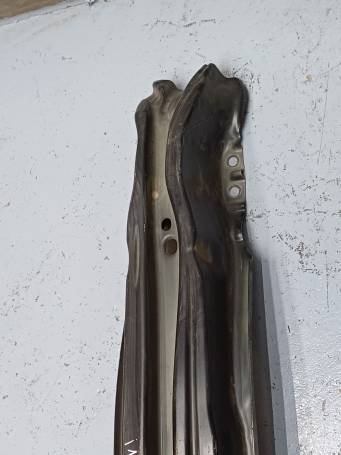  TRAVERSA RINFORZO PARAURTI POSTERIORE VOLVO V40 2017 31299699 I16