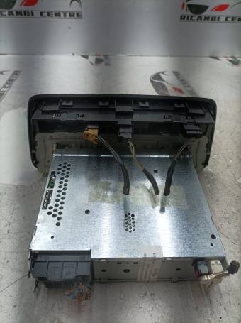  CAR RADIO CD PLAYER SEAT IBIZA FR 2014 6J0035156A A1
