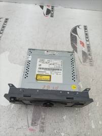  CAR RADIO CD PLAYER AUDI A4 B8 8T2035186B CQ-JA1775G 8T2057186BX A2