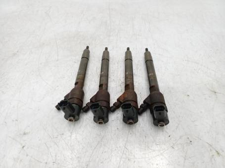 KIT 4 INJECTOR 2.0D 100kW 136HP HYUNDAI IX35 2012 338002F300 CC6